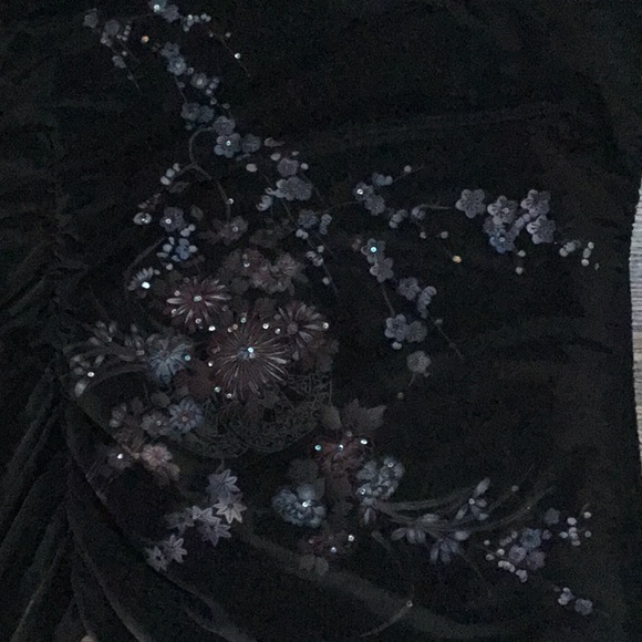 Black One Shoulder Top - Picture 4 of 10